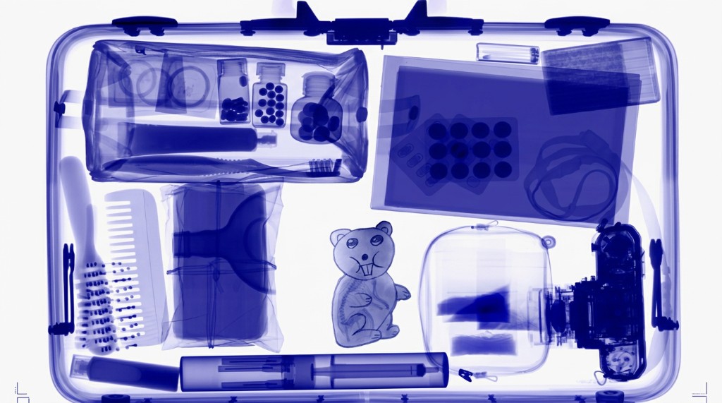 mateusz in a suitcase xray